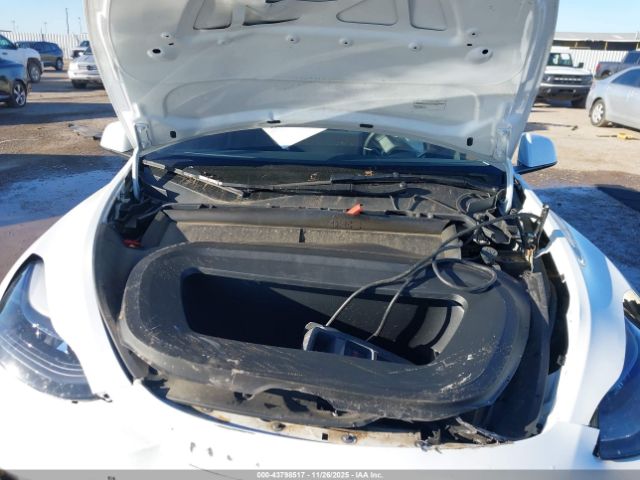 Tesla Model Y Rwd Image 4