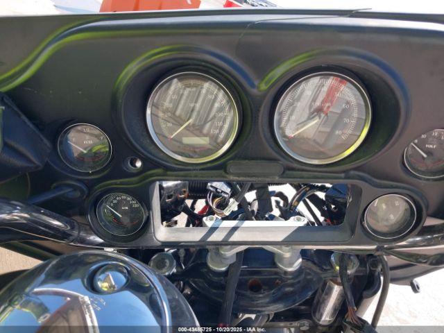 Harley-Davidson Flhtcu Ultra Classic Electra Gld Image 13