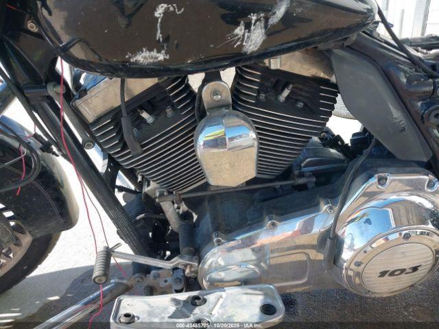 Harley-Davidson Flhtcu Ultra Classic Electra Gld Image 12