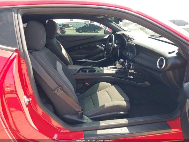 Chevrolet Camaro 1lt Image 9