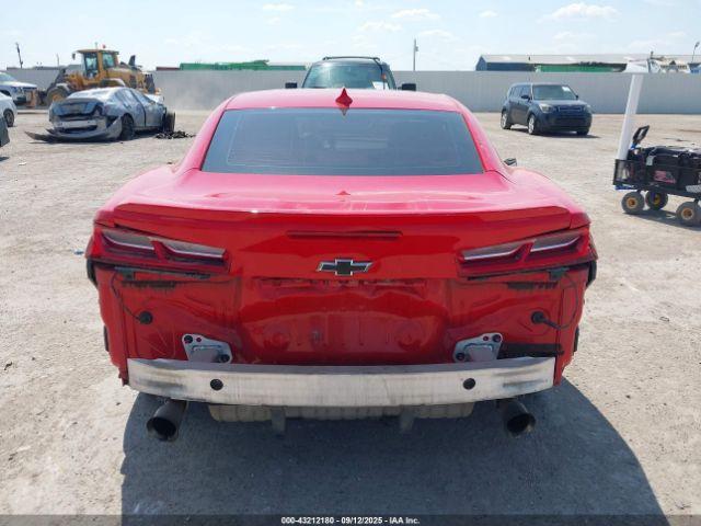 Chevrolet Camaro 1lt Image 4