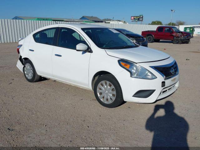  Salvage Nissan Versa