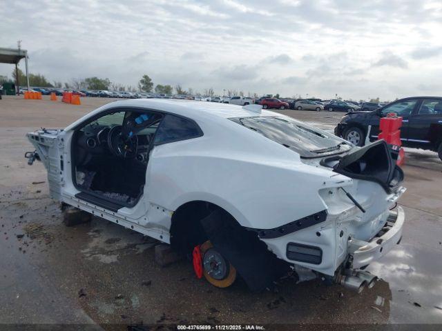 Chevrolet Camaro Rwd  1ss Image 2