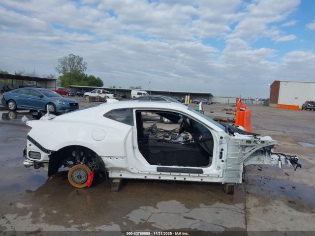 Chevrolet Camaro Rwd  1ss Image 8