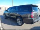 GMC Yukon Denali Image 17