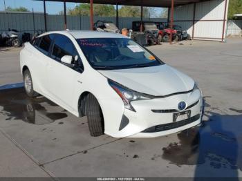  Salvage Toyota Prius