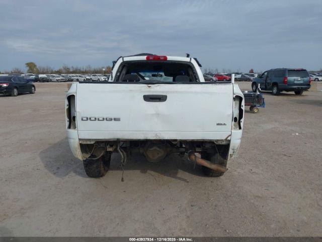 Dodge Ram 2500 Image 16
