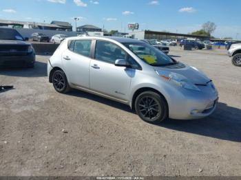  Salvage Nissan LEAF