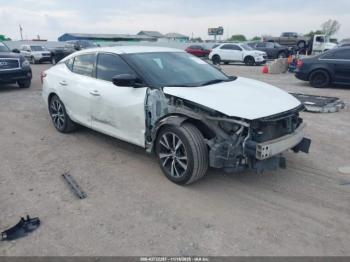  Salvage Nissan Maxima