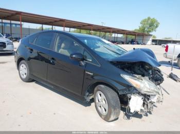  Salvage Toyota Prius