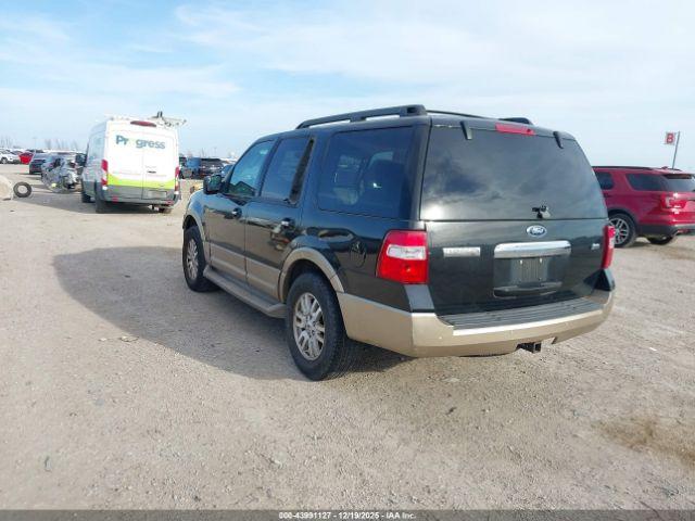 Ford Expedition Xlt Image 2