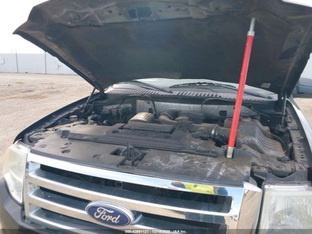 Ford Expedition Xlt Image 9