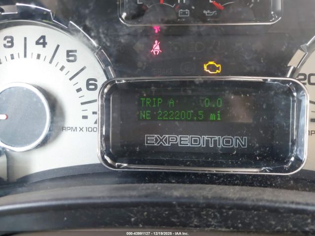 Ford Expedition Xlt Image 11