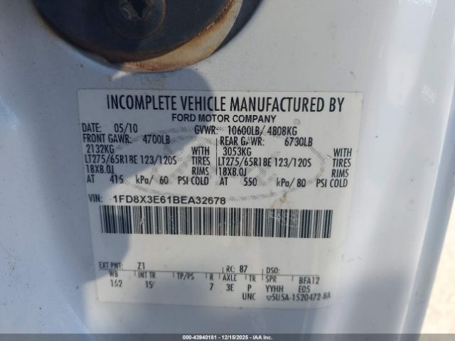 Ford F-350 Xl Image 4