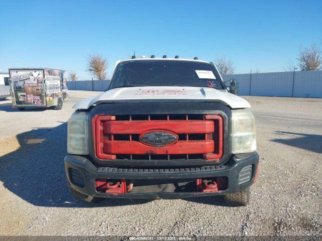 Ford F-350 Xl Image 9