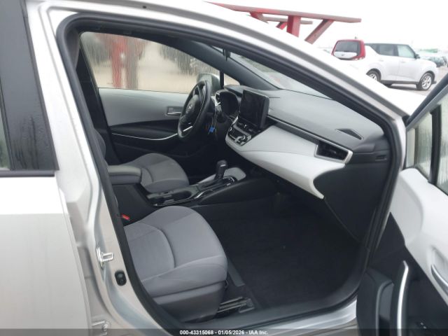 Toyota Corolla Hybrid Se Image 6