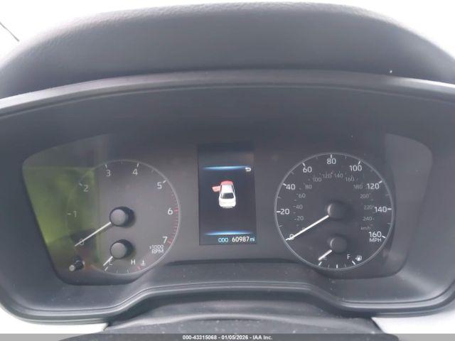 Toyota Corolla Hybrid Se Image 5