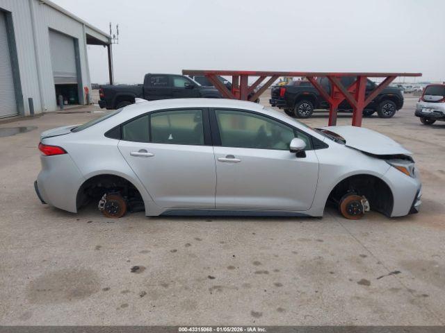 Toyota Corolla Hybrid Se Image 10