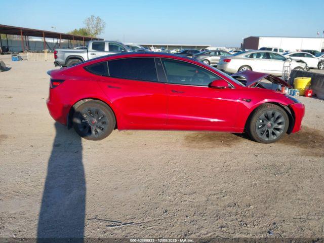 Tesla Model 3 Rear-wheel Drive Image 11