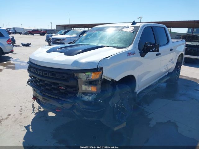 Chevrolet Silverado 1500 4wd  Short Bed Custom Trail Boss Image 8