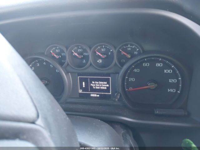 Chevrolet Silverado 1500 4wd  Short Bed Custom Trail Boss Image 2