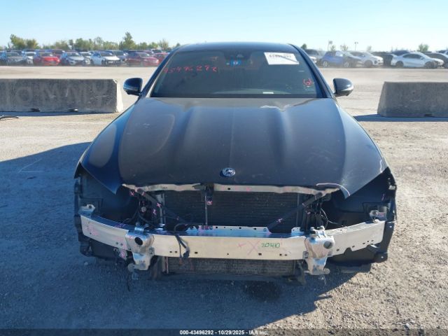 Mercedes-Benz E-Class Image 10