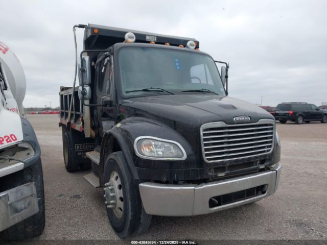Freightliner M2 106 Medium Duty Image 1