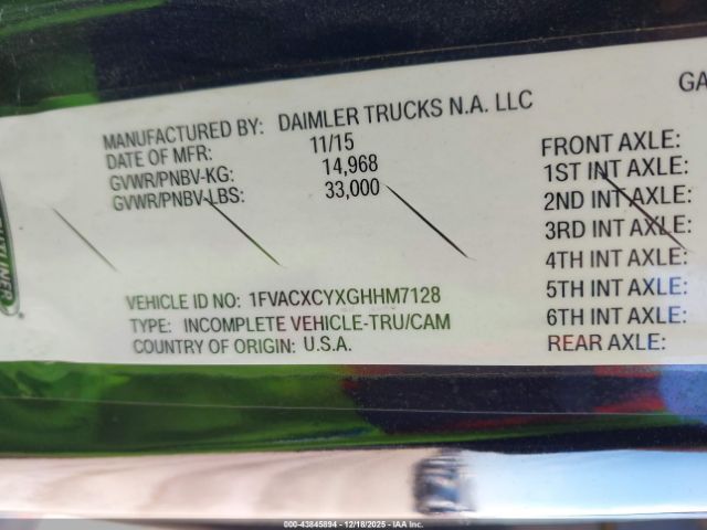 Freightliner M2 106 Medium Duty Image 10