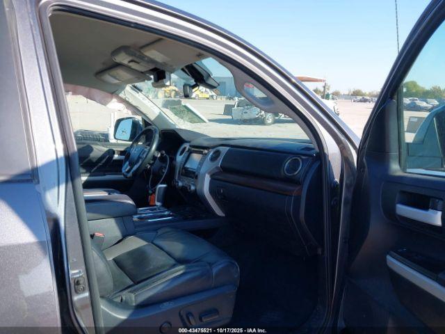 Toyota Tundra Limited 5.7l V8 Image 4