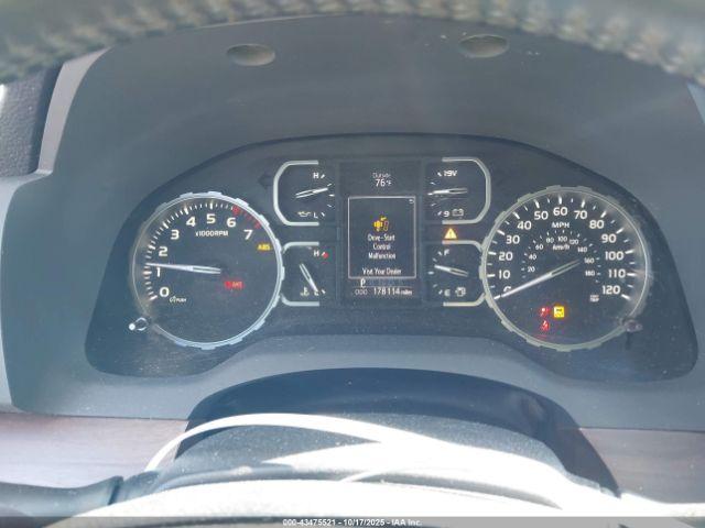 Toyota Tundra Limited 5.7l V8 Image 6