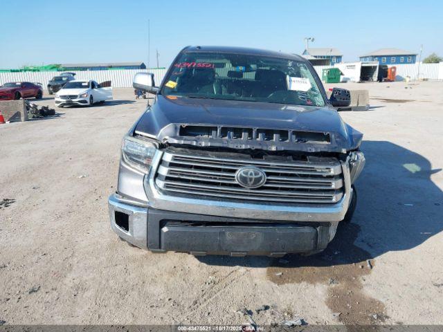 Toyota Tundra Limited 5.7l V8 Image 14