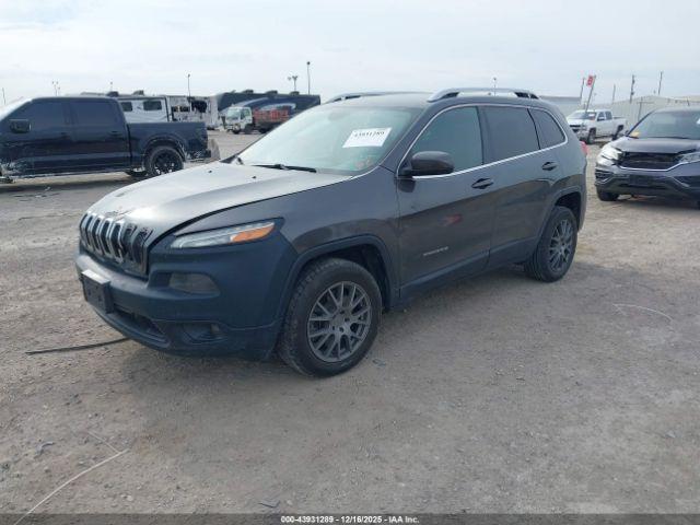 Jeep Cherokee Latitude Image 2