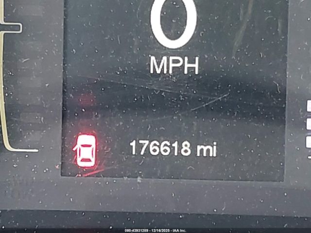 Jeep Cherokee Latitude Image 10