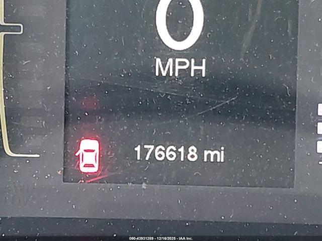 Jeep Cherokee Latitude Image 10