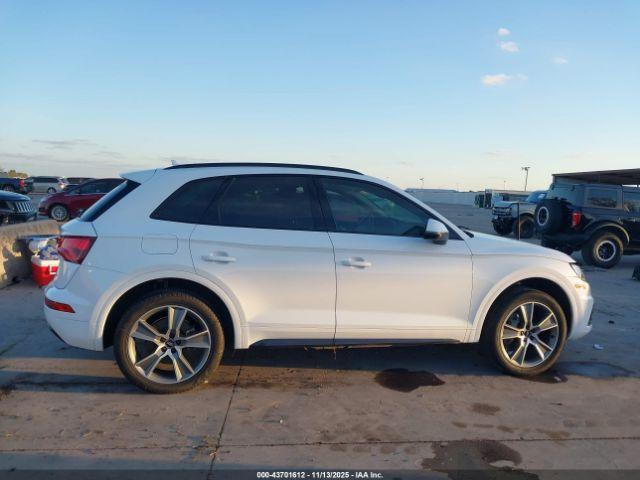 Audi Q5 45 Premium Image 15