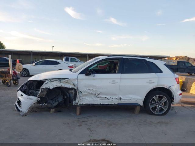 Audi Q5 45 Premium Image 14