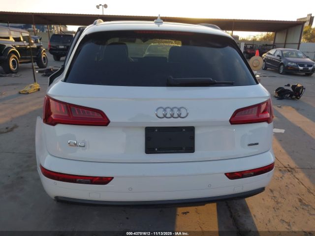 Audi Q5 45 Premium Image 4