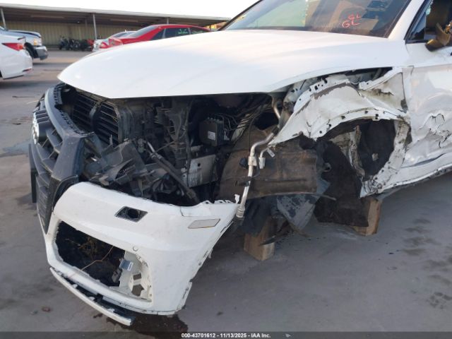 Audi Q5 45 Premium Image 18