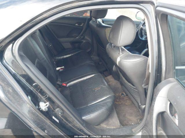 Acura TSX Image 11
