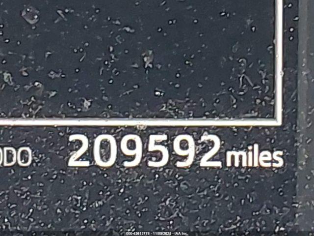 Toyota RAV4 Xle Image 14