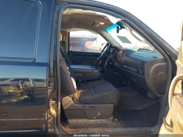 Chevrolet Silverado 1500 Lt Image 7