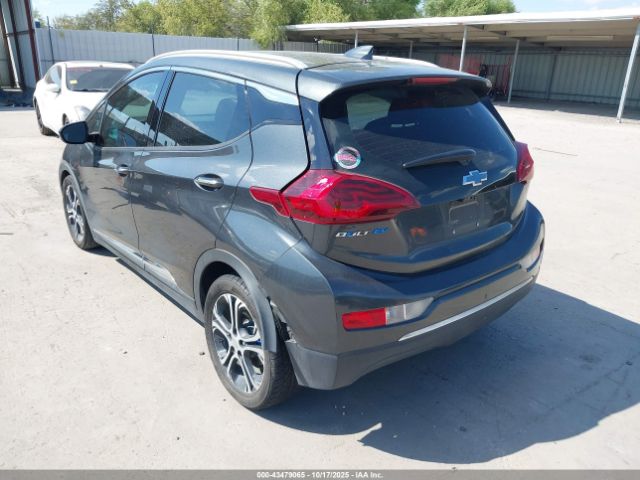Chevrolet Bolt Premier Image 18