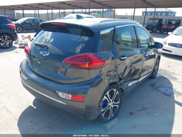Chevrolet Bolt Premier Image 19