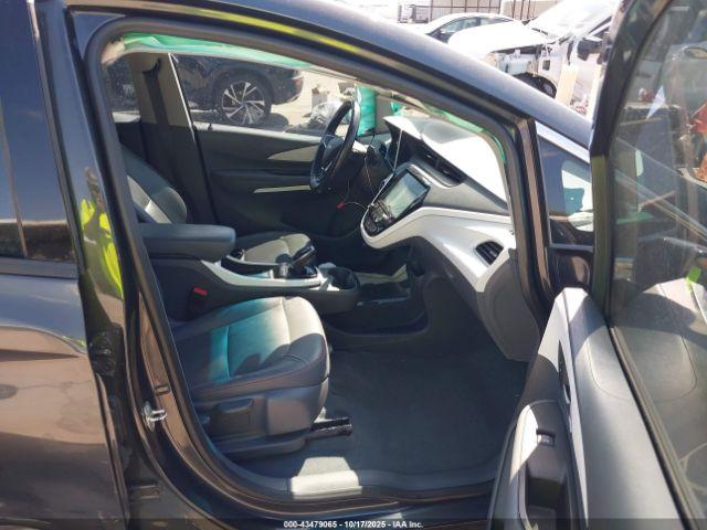 Chevrolet Bolt Premier Image 13