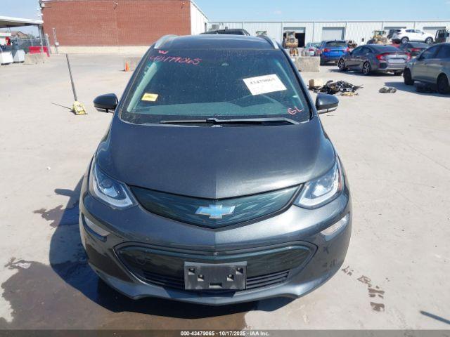 Chevrolet Bolt Premier Image 15