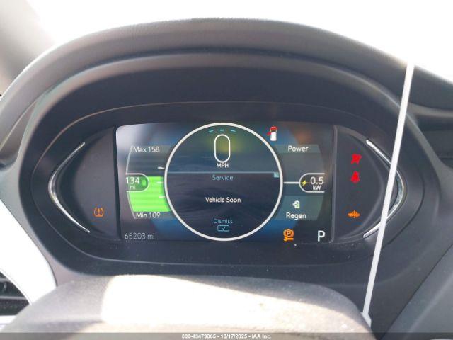 Chevrolet Bolt Premier Image 8