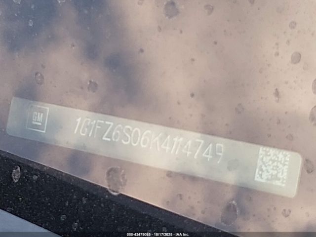 Chevrolet Bolt Premier Image 9