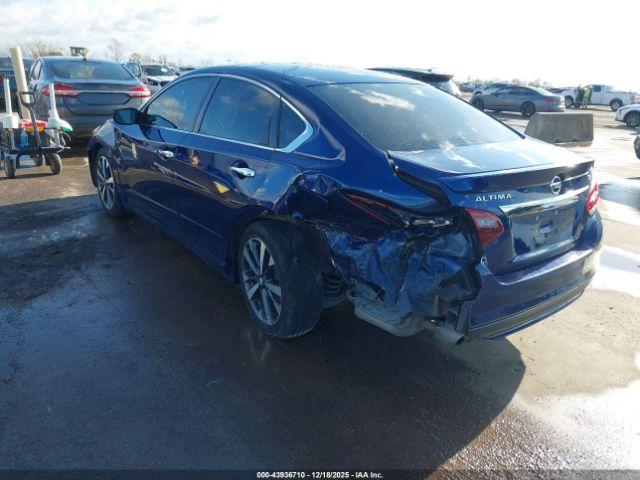 Nissan Altima 2.5 Sr Image 2