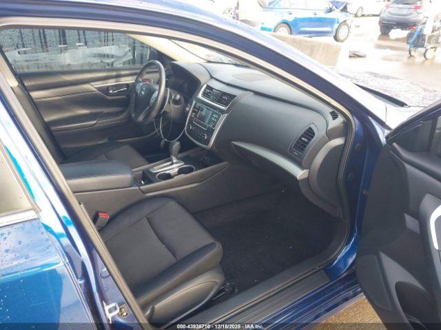 Nissan Altima 2.5 Sr Image 4