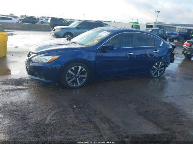 Nissan Altima 2.5 Sr Image 14